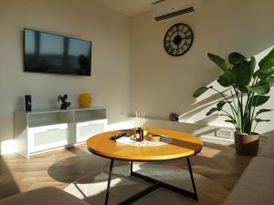 Romualdas apartments and free-parking Klaipeda city