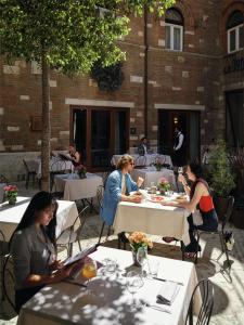 Rosetta Hotel Perugia Tapestry Collection By Hilton