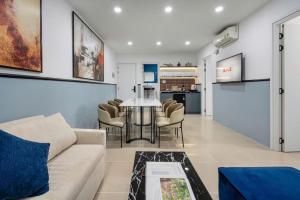 Group Stay - 4 to 8 Bedrooms in Central Saigon - Managed by DAXA