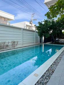 Luxury Pool Villa near Pattaya Walking Street
