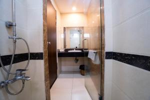 Golden Light Da Nang Hotel by Elite24