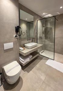 Avaris Hotel