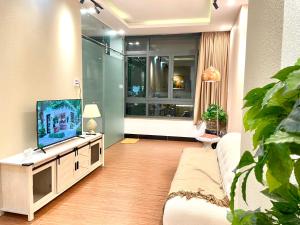 Dehom - Homestay Vạn Phúc City