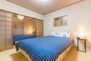 6 Bedrooms & 9 Beds Up to 14 Guests