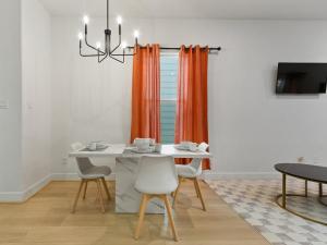Oma Cozy Homes