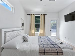 Oma Cozy Homes