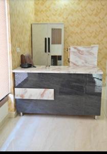 Hotel Shine Plus