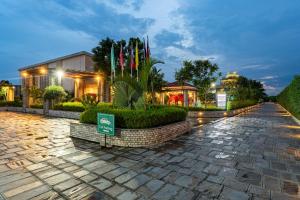 Galaxy Garden Resort