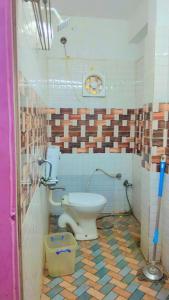 Madhav home stay , 2 bedroom with let bath kitchen and a workroom