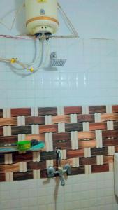 Madhav home stay , 2 bedroom with let bath kitchen and a workroom