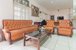 RedDoorz at Hotel pondok Kurnia near Buah Batu Bandung