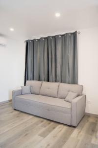 Brava Ocean Cliff 1 by Mth