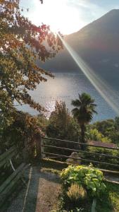 Lake View and Private Garden on Lake Como