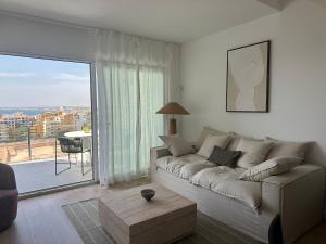 Penthouse with private rooftop in resort with views