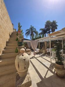 LA PIGNA BLU CasaVacanza con Piscina