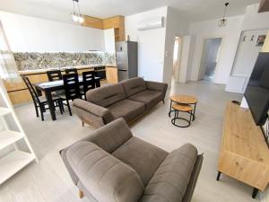 Deas Apartments in Tirana 2