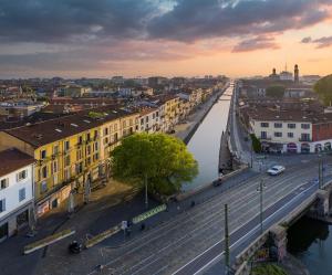 Porta Ticinese Navigli Central Milan Subway