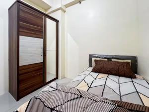 2BR Apt Green Pramuka with Pool & Wi-Fi by 2ndHome