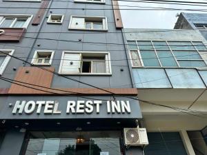 Collection O Zirakpur City Centre Formerly Rest Inn