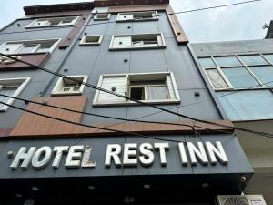 Collection O Zirakpur City Centre Formerly Rest Inn