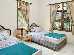 Large Villa Ciater 3BR near Sariater