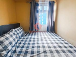 Cozy 2BR Pramuka APT pool&Wi-Fi