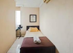 Newly Large 2BR Ambassador2 Apt with Pool Gym WiFi