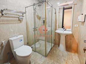 Best View & Strategic 3BR Sudirman Suites Apt