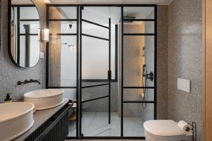 Luxury Rooftop Jacuzzi Penthouse at Savoy Insular