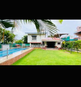 The Palm Villa Lonavala - The Dream Stay ll 4 Bhk ll Pvt Pool ll Garden ll Ac ll WiFi