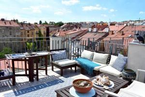 Rooftop terrace loft apartment, home cinema