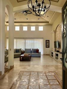 Casa Mayflower