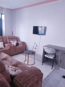 Nanyuki Gratia Pad