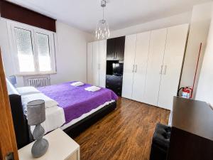 Reggio Emilia Central Design Apartment