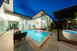 Lark Pool Villa Aonang Krabi