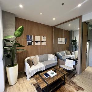 Caldwell Boutique Hotel