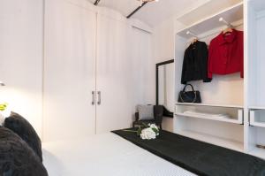 Quiet Central 2BR for 3