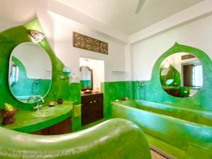 VILLA LOU GOA Heritage House 1903 Exclusive Use of Villa and Pool