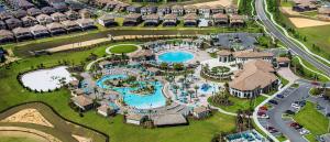 Luxury Family Retreat close to Disney La Patrona