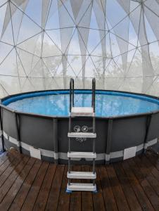 Domescape Glamping