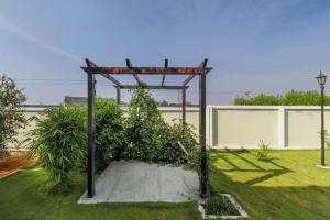 JhilMil Escape VillaPool2BHK1hr Koramangala HSR