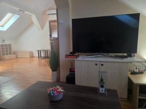 Sweet home