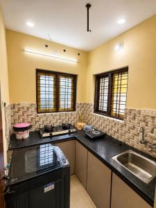 Sai House 2 - Modern Oasis