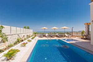 Family Villa Katifes wPrivate Pool, BBQ area and Sea View