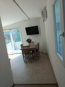 Family&Friends 7 - Mountain View 2-Room Guest Suite - Nature View of Mount Tuttavista - Serene - fully equipped & minutes from the sea & beach