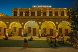 Cappa Hisar Cave House