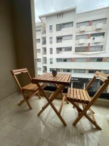 Center Of Casablanca TV 55 & Terrace Franceville
