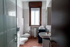 Elegant Apartment with Pool on Lake Garda