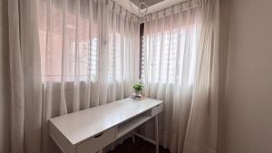 Escritorio, Wifi y Lavarropas en el corazón de nueva Córdoba