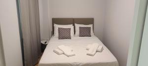 Quiet 2-bedroom apartment near Heraklion center